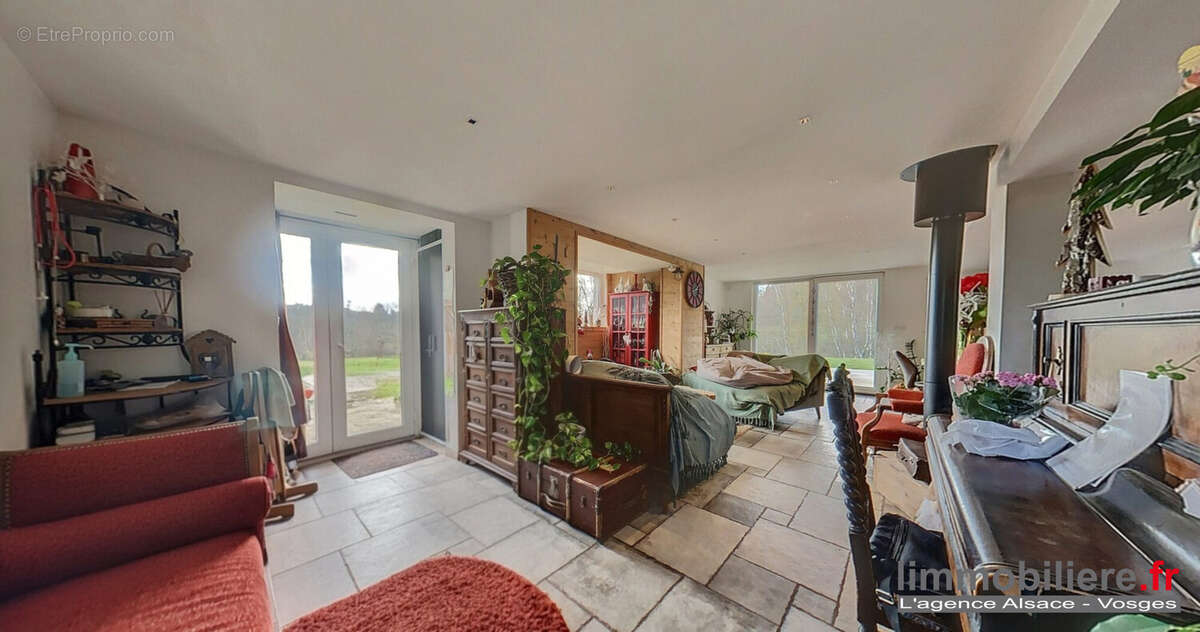 Maison à COINCHES