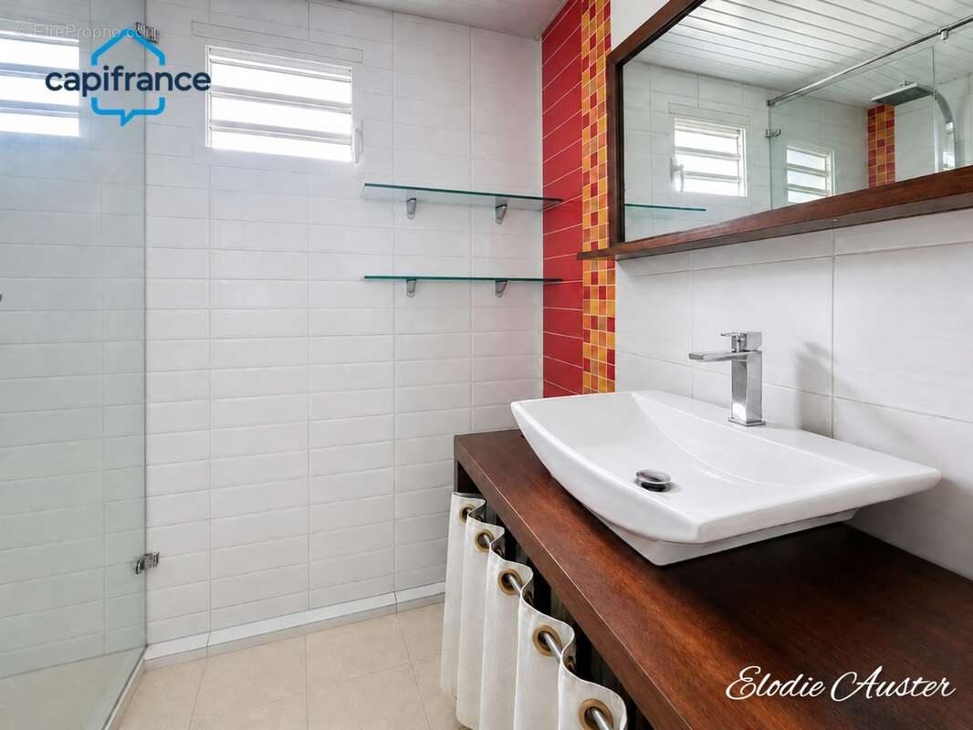 Appartement en duplex secteur recherché du Gosier - photo 10