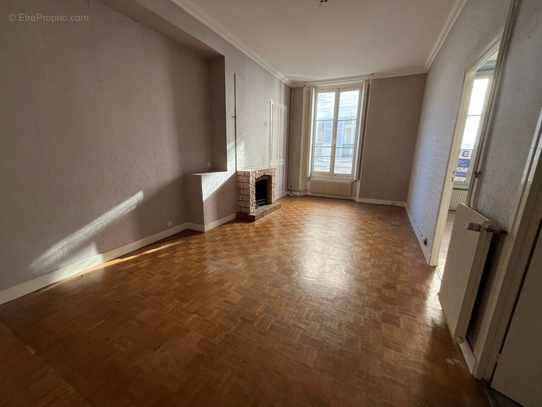 Appartement à VERSAILLES