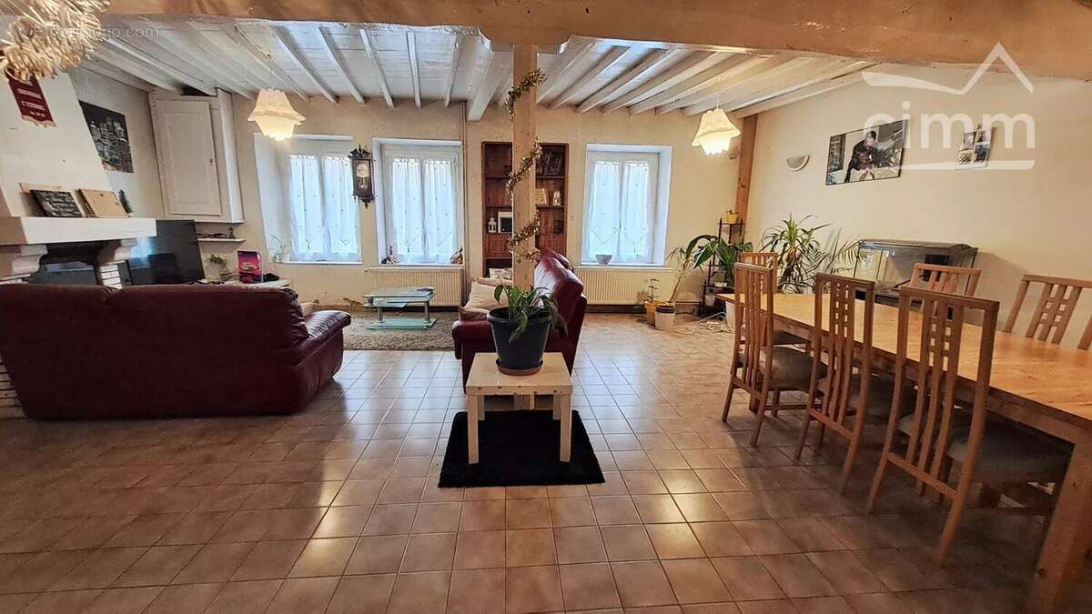 Maison à SAINT-SAVIN