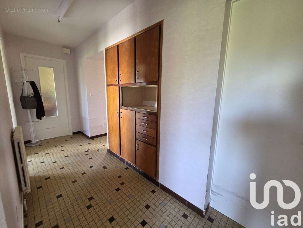 Photo 4 - Maison à BRIEULLES-SUR-MEUSE