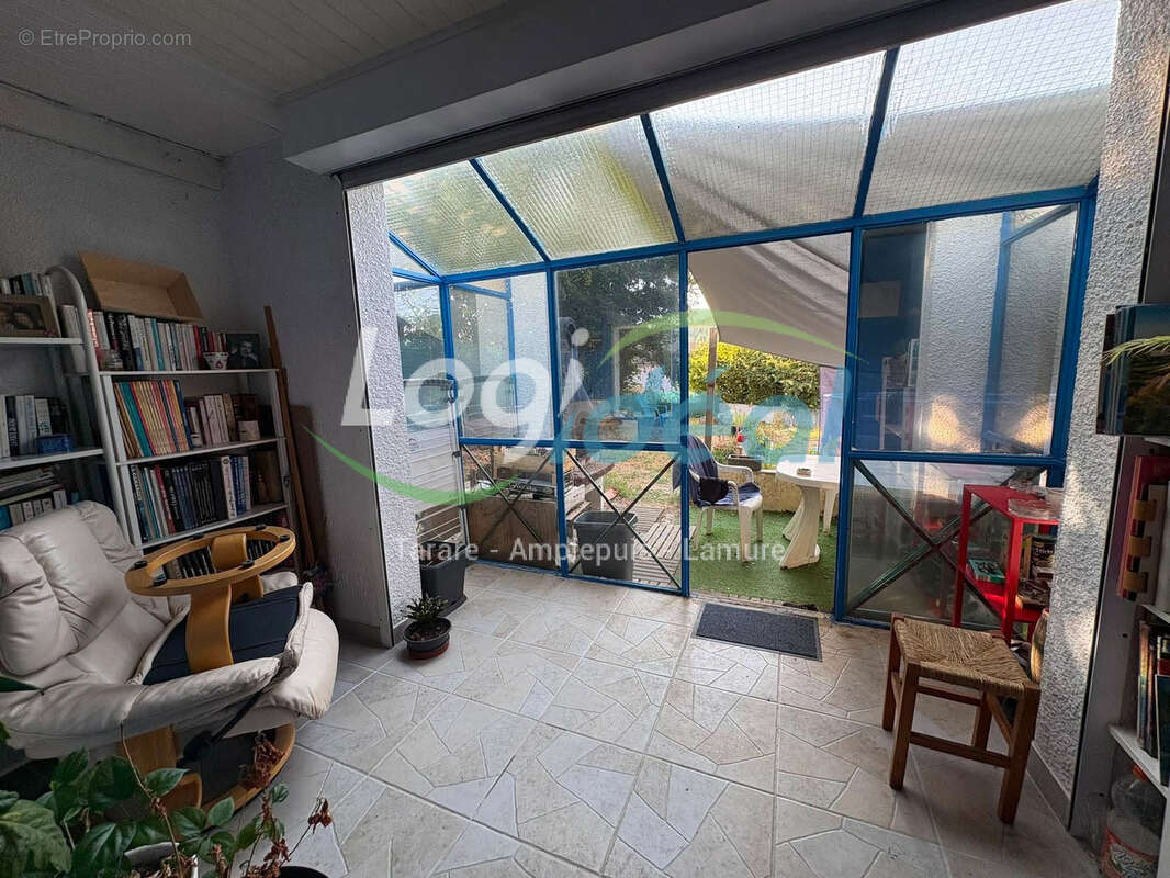 Maison 3 chambres en bon état avec garage et terrain. - photo 13