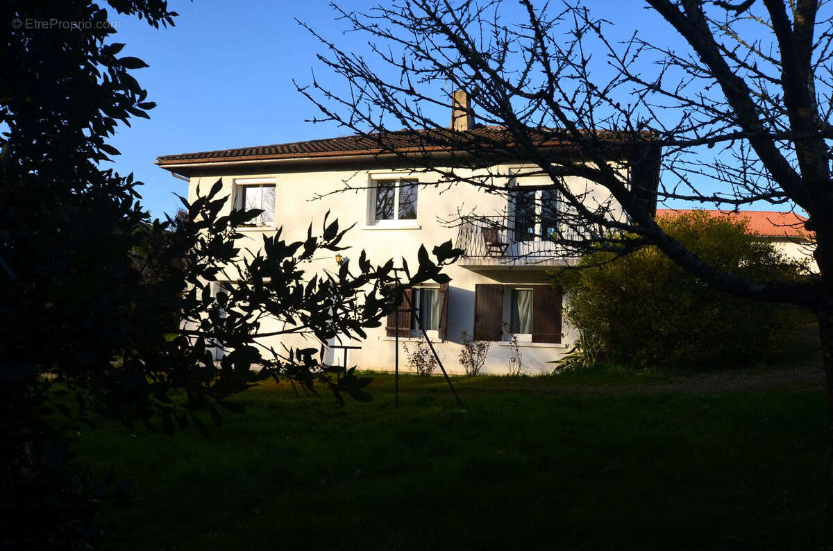 Maison à AIRE-SUR-L'ADOUR