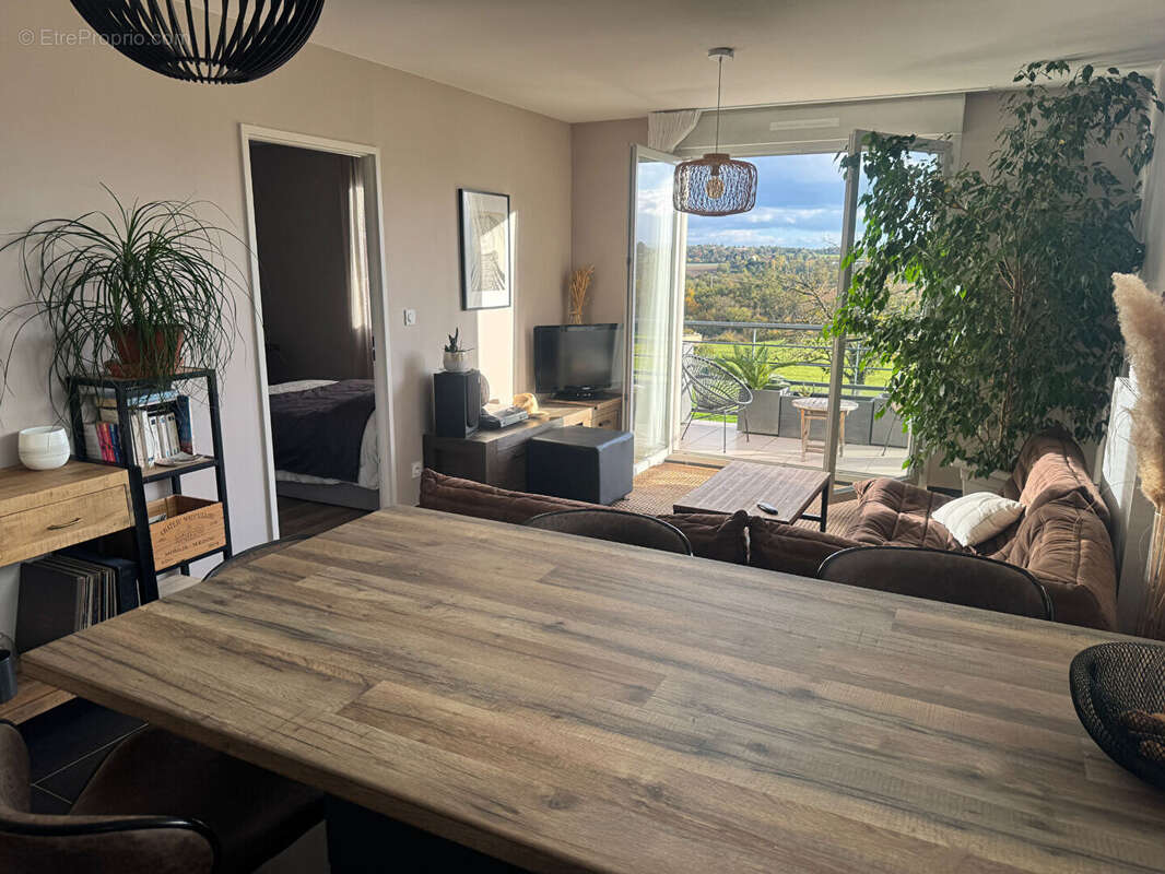 Appartement à CRAPONNE