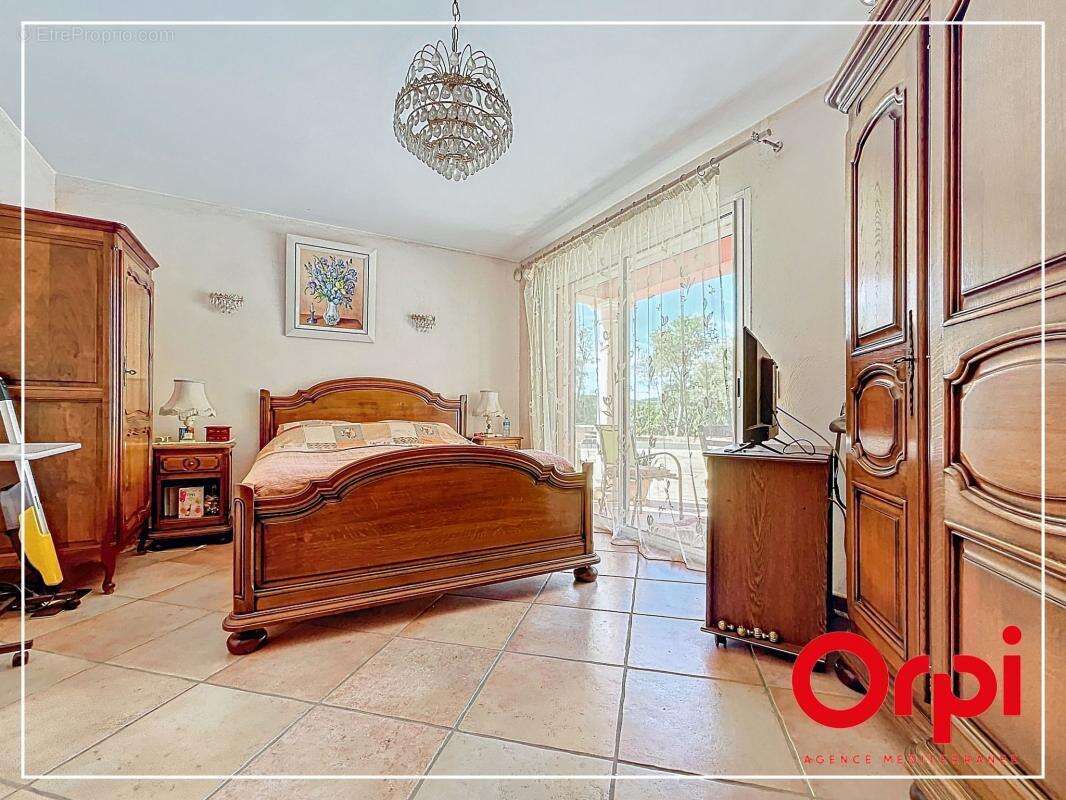 Maison à SAINT-RAPHAEL