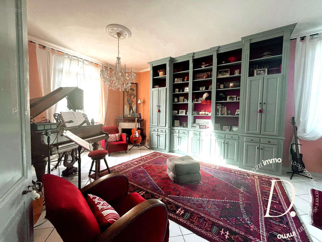 Maison à TALLER