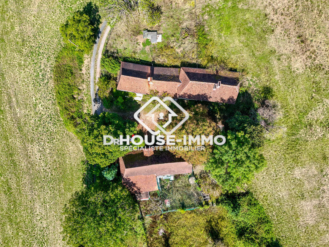 Maison 75 m² à Milhac-D'auberoche  - photo 14