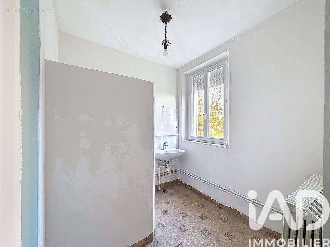 Maison 127 m² à Le Vezier  - photo 4