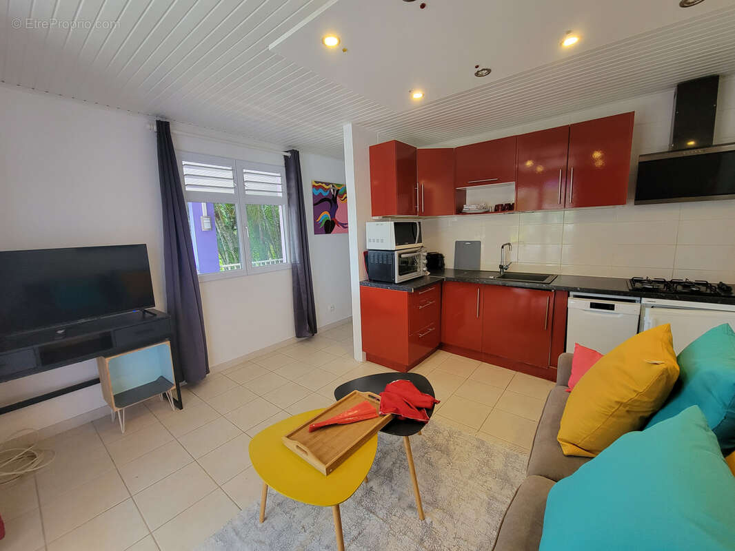 Maison à LES TROIS-ILETS