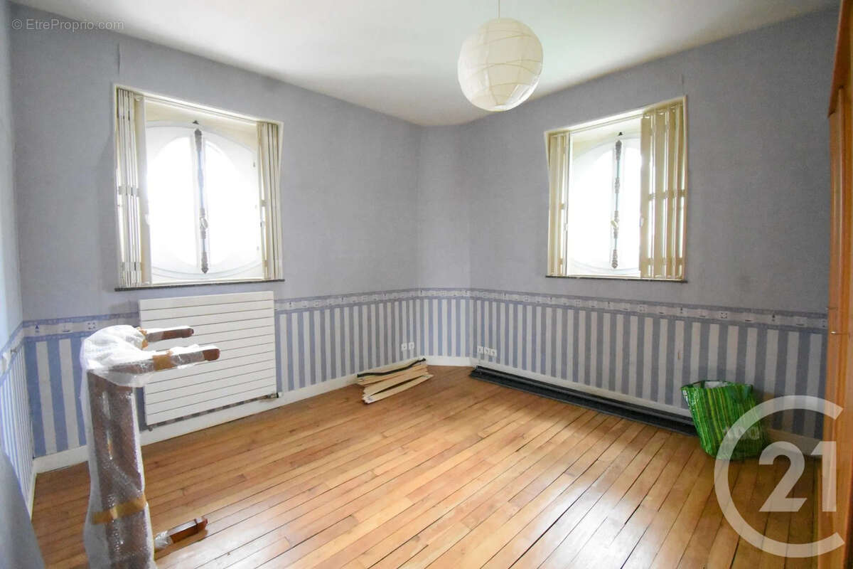 Maison à VICHY
