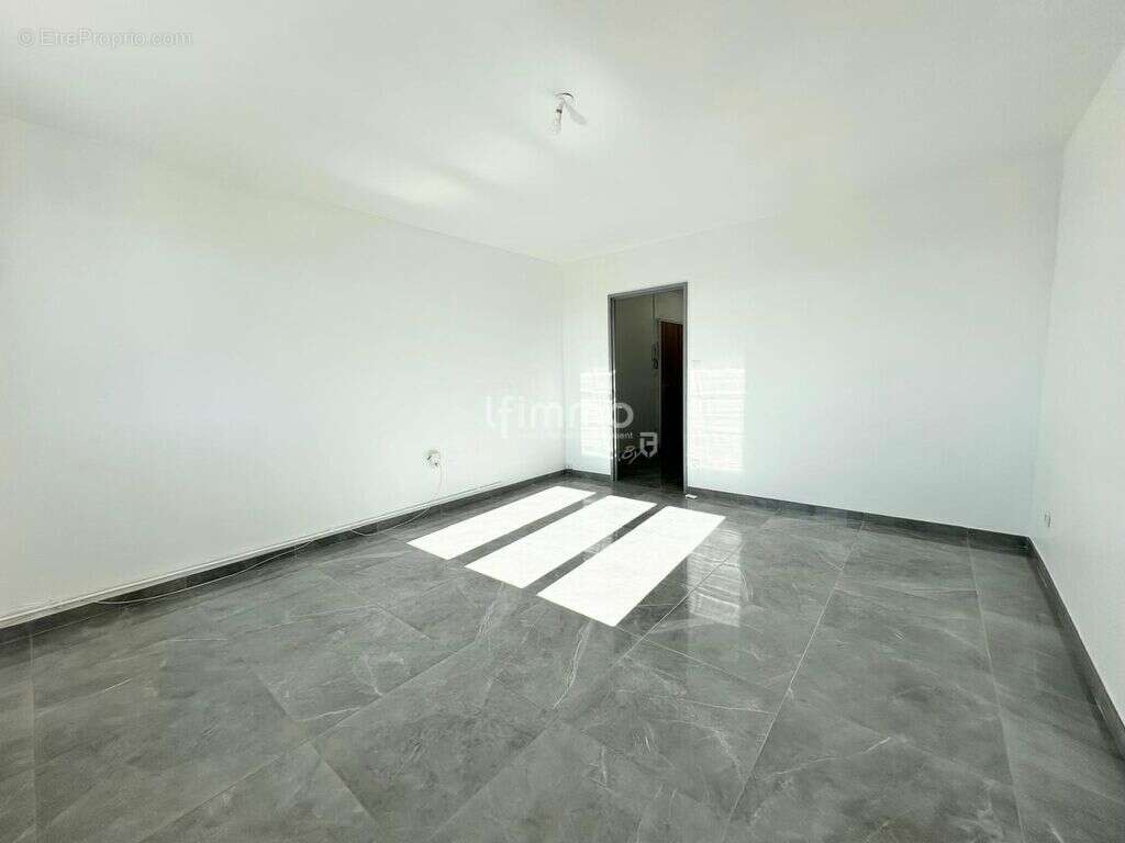 Appartement à SAINT-RAMBERT-D'ALBON