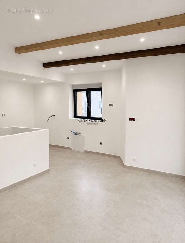 Maison 112 m² à Saint-Etienne  - photo 4