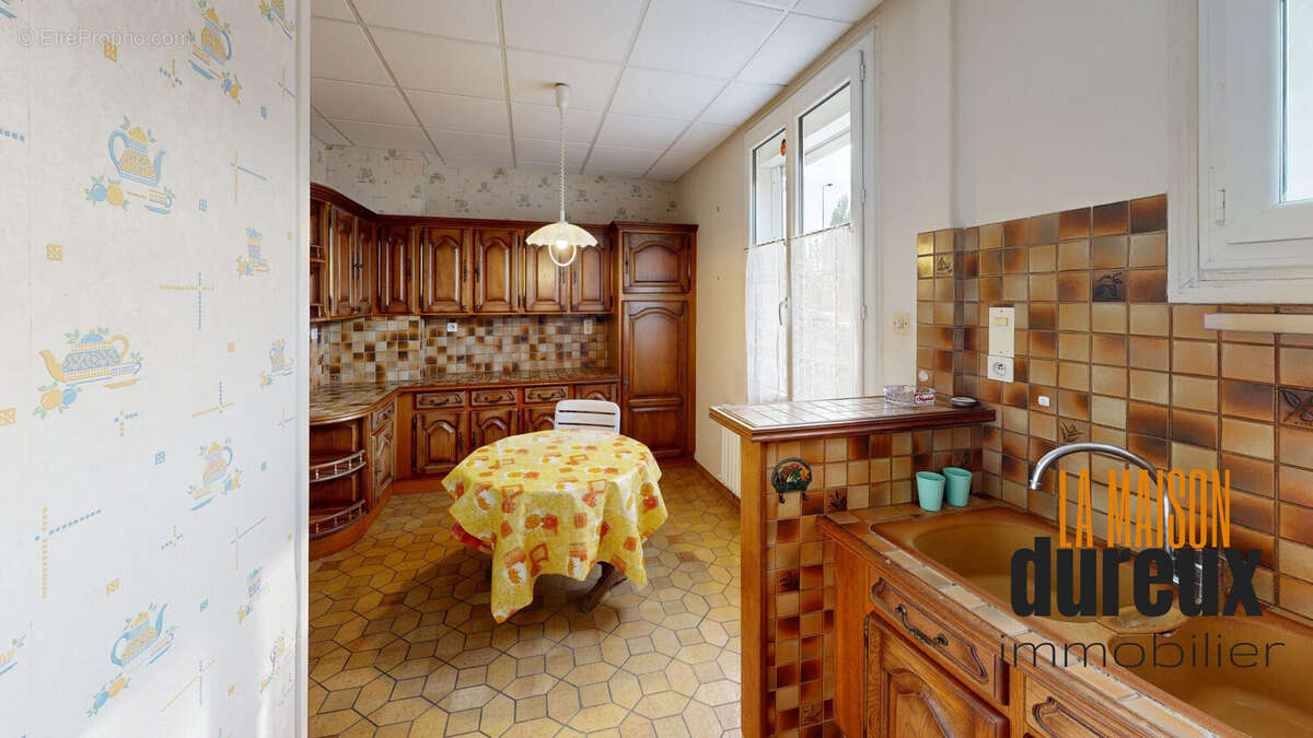 cuisine actuelle - Maison à GRAY