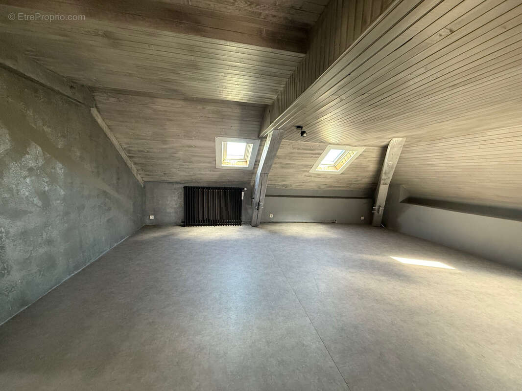 Maison à REMIREMONT