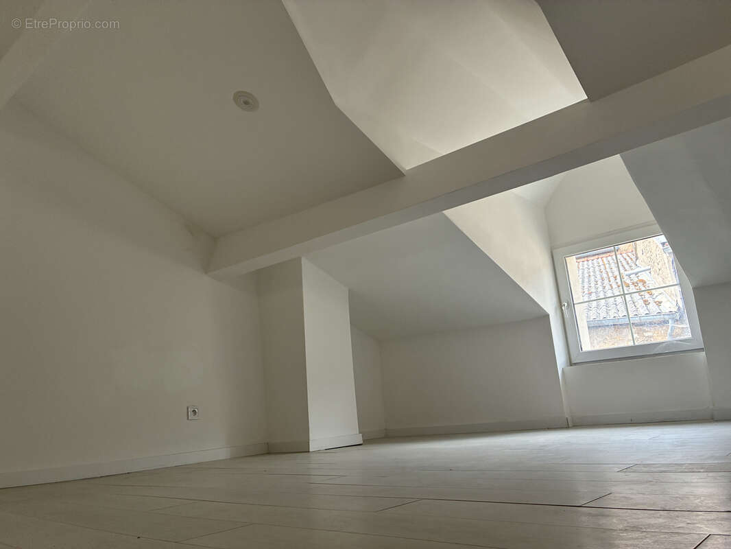 Appartement à BISLEE