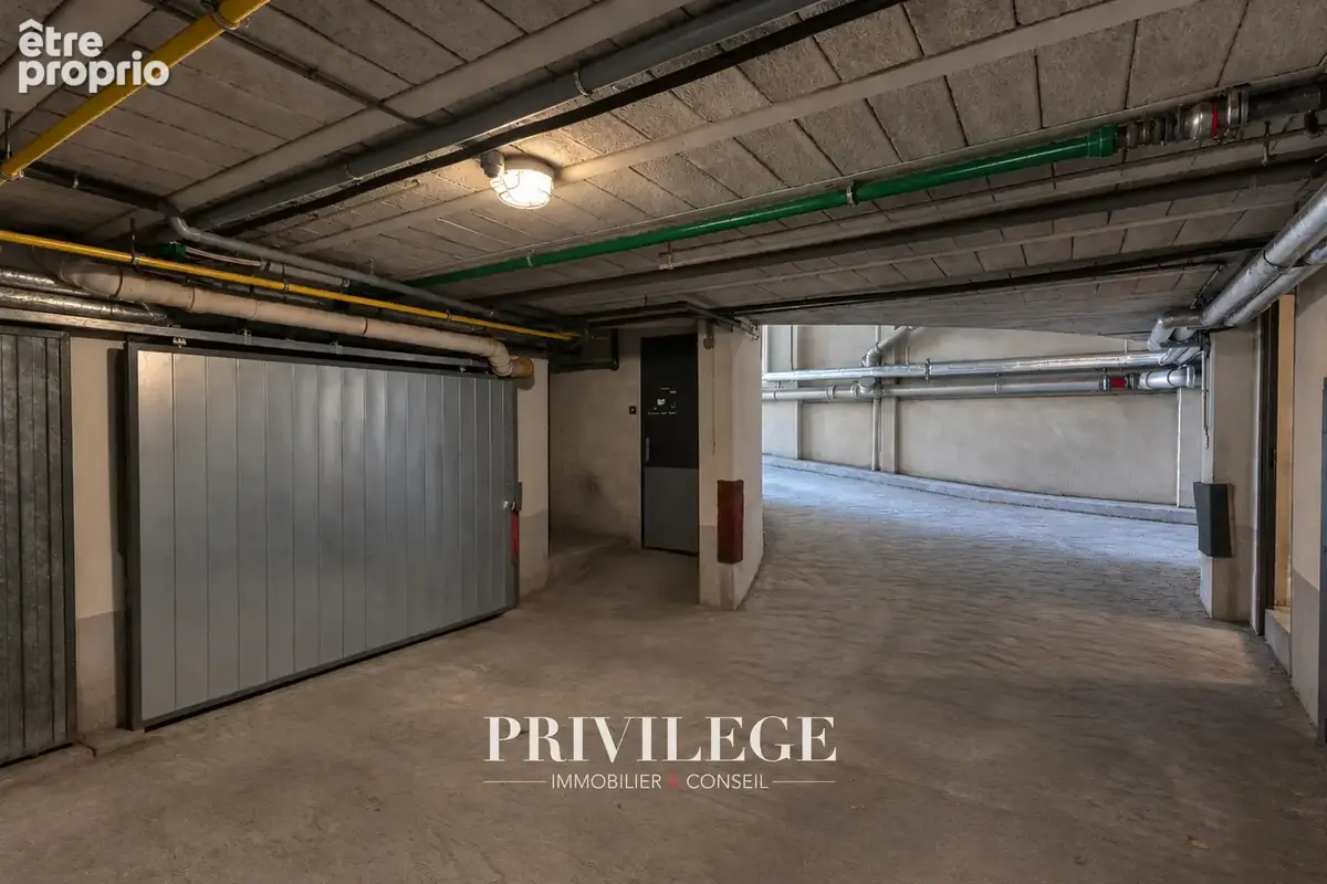 Parking à NICE