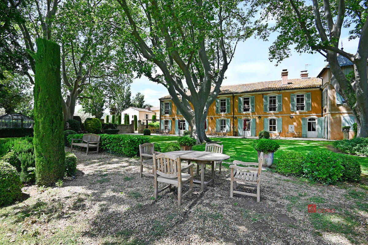 Maison à ARLES