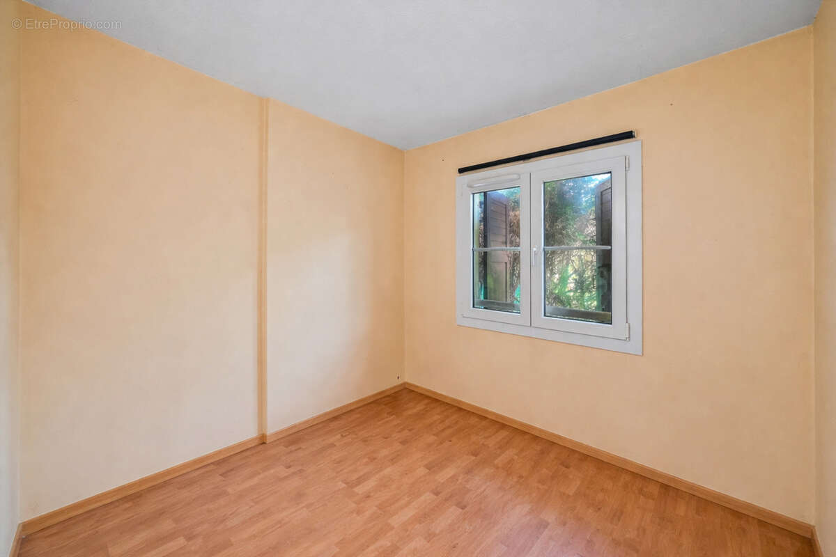 Appartement à SAINT-BRICE-SOUS-FORET