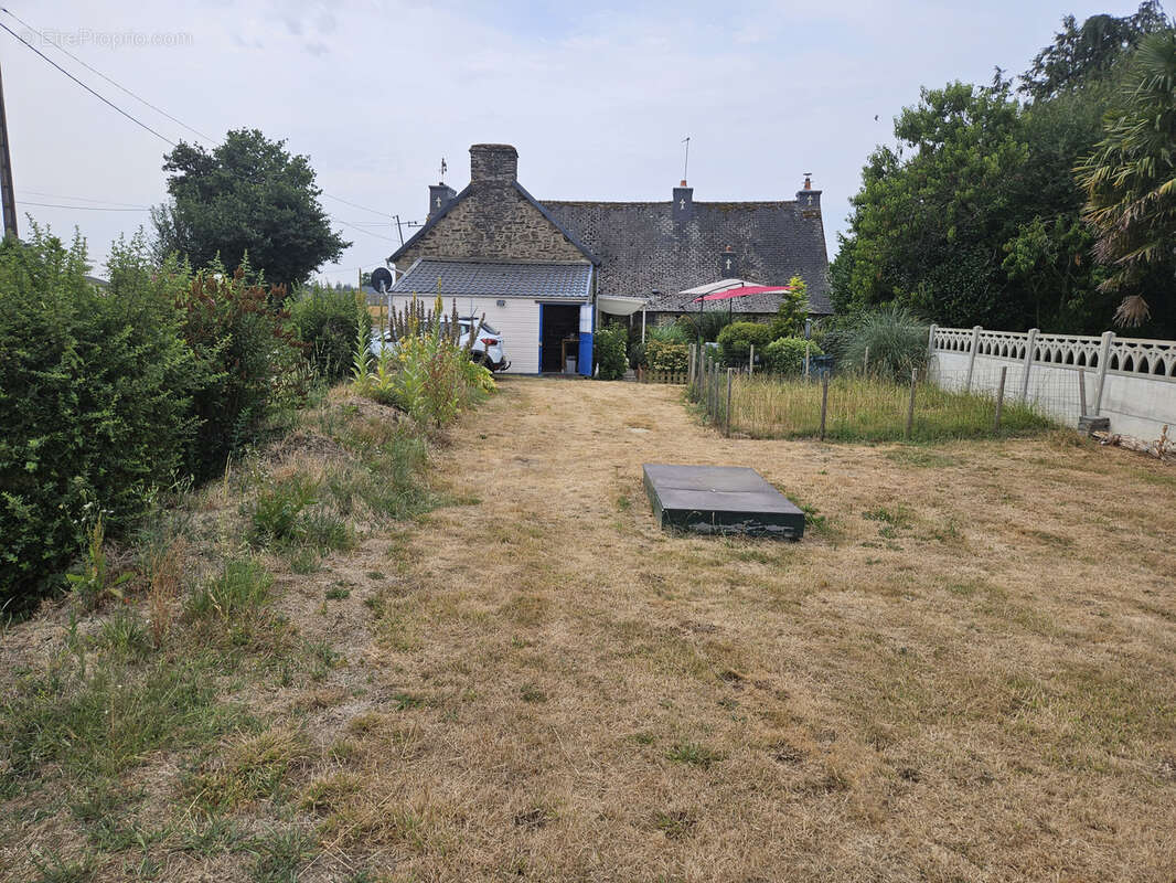 Jolie petite maison en campagne de cleguerec - photo 13
