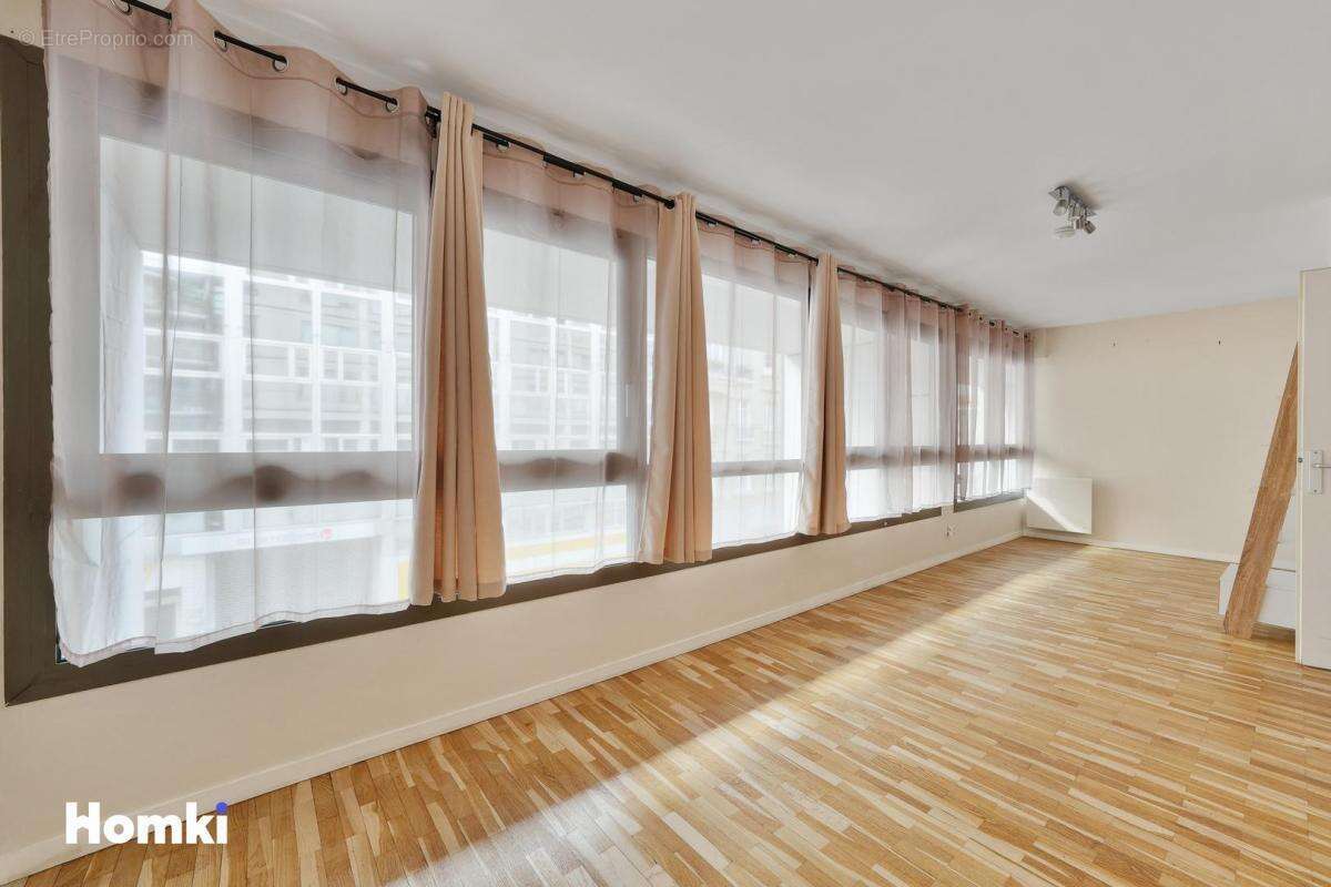 Appartement à PARIS-13E