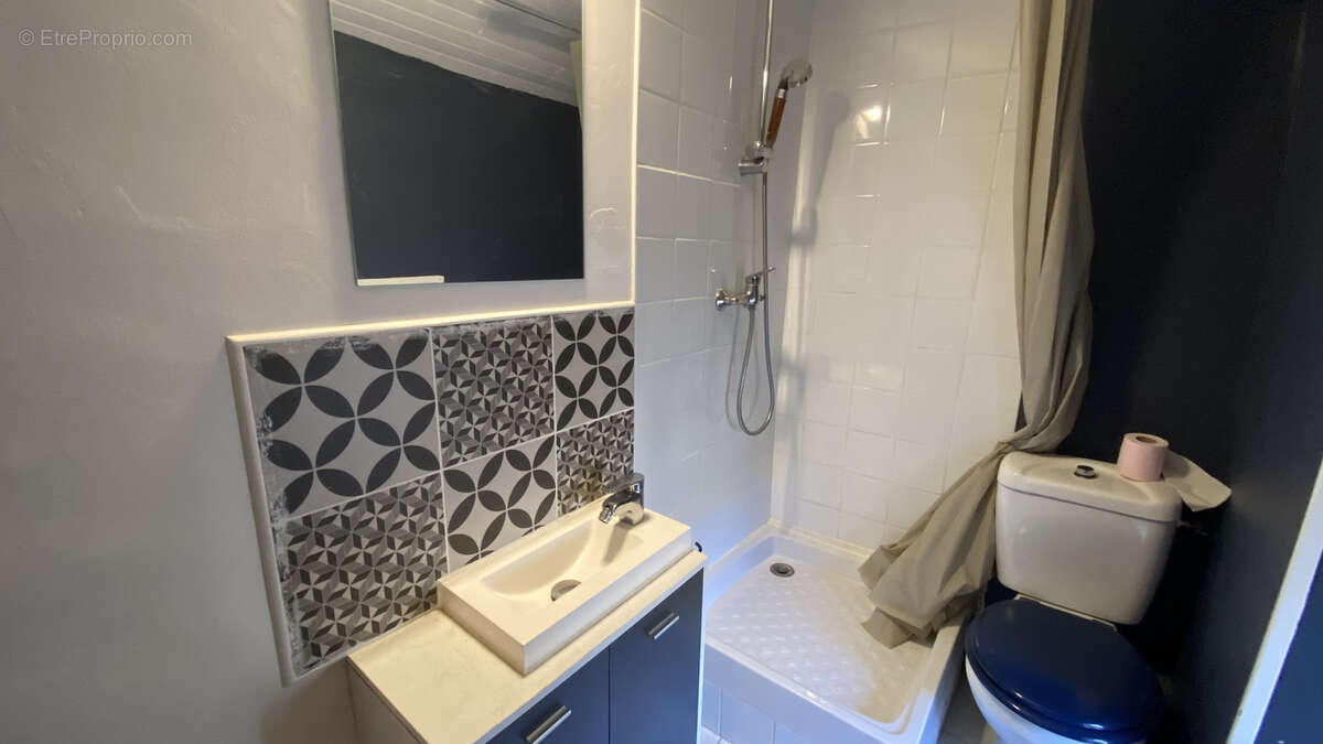 A vendre maison de village de 78 m2 avec balcon et terrasse à Caunes-Minervois - photo 17