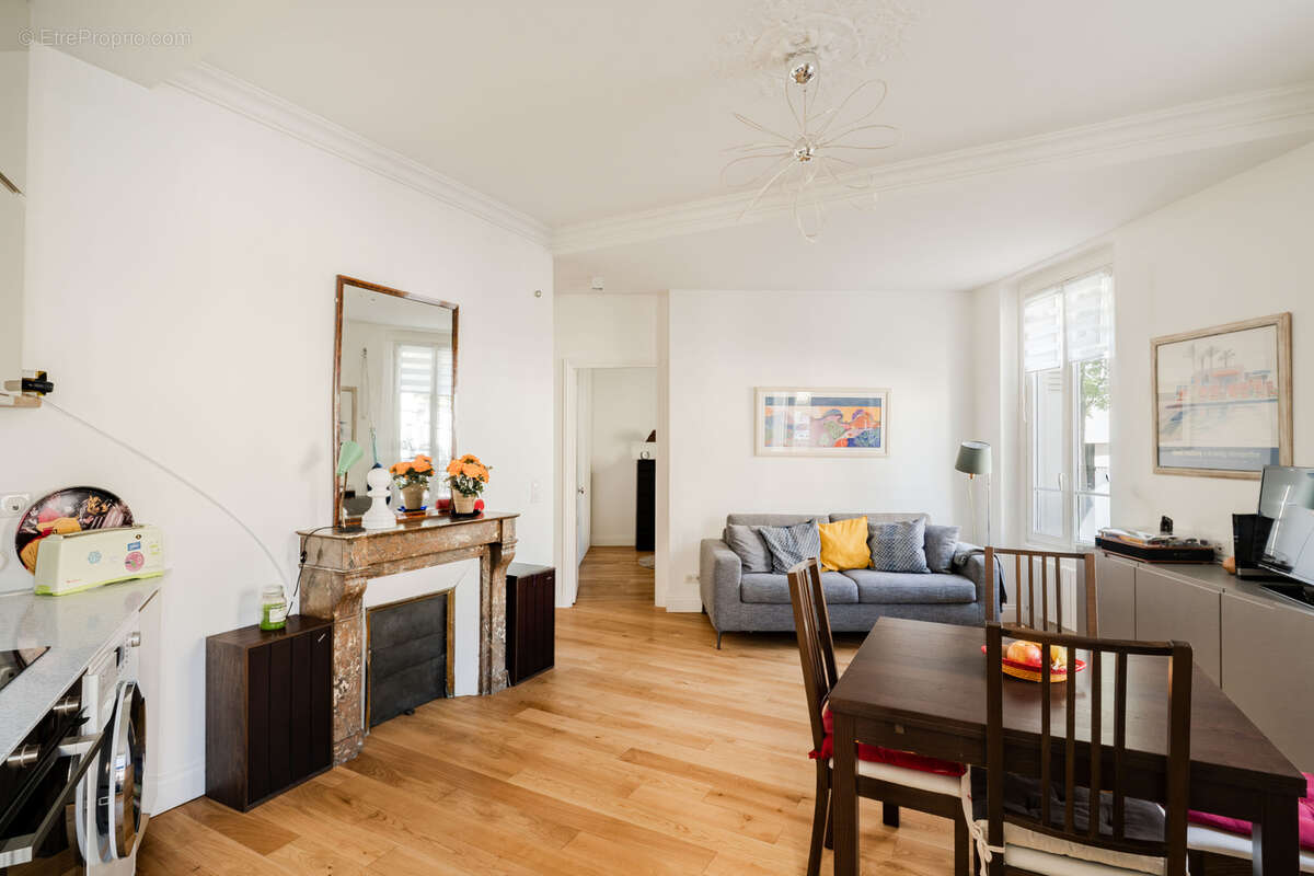 Appartement à ASNIERES-SUR-SEINE