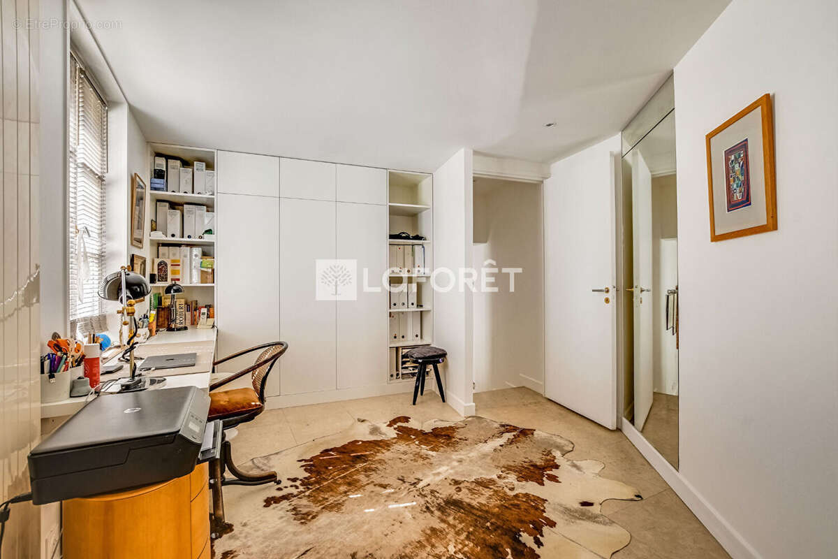 Appartement à PARIS-5E