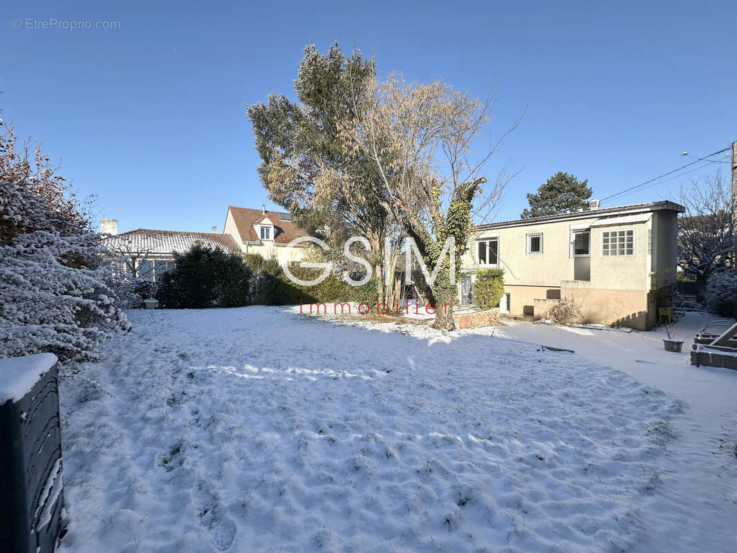 Maison à MARLY-LE-ROI