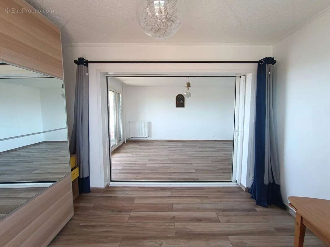 Bel appartement de 93m² avec 2 balcons proche du Mourillon - photo 15