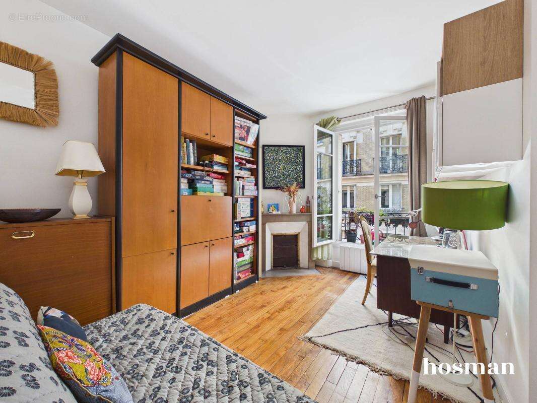 Appartement à PARIS-20E
