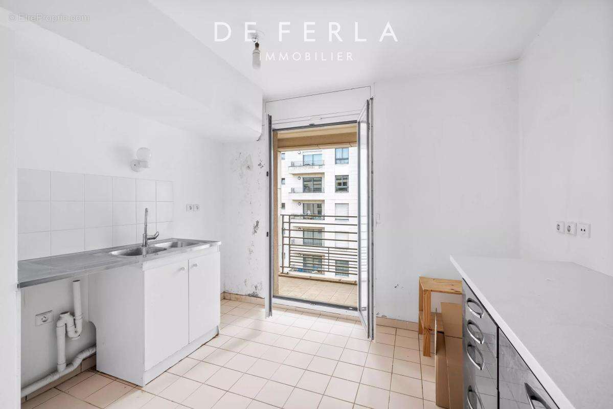 Appartement à PARIS-15E