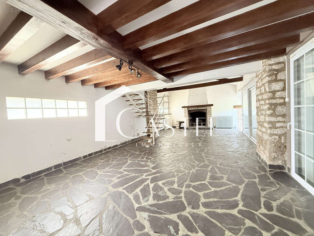 Maison à CHAPET