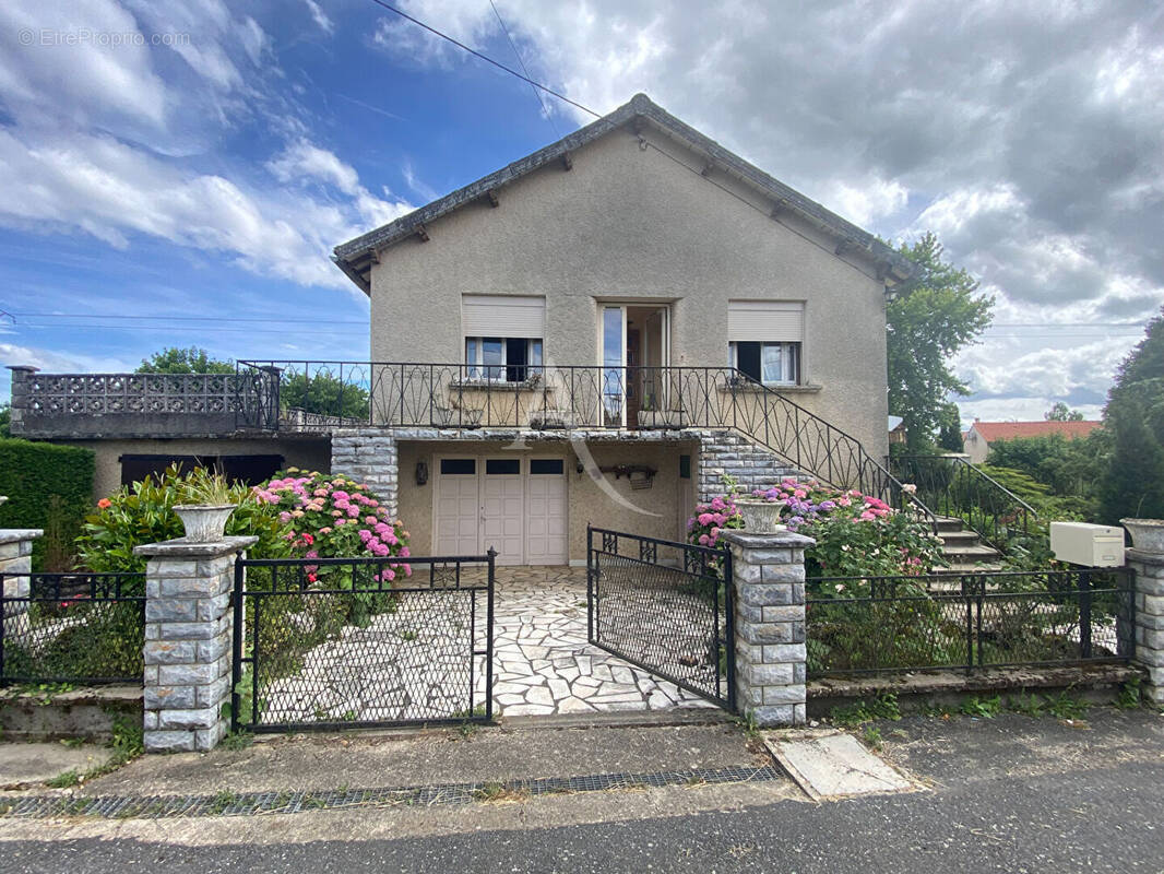 Maison à VALDERIES