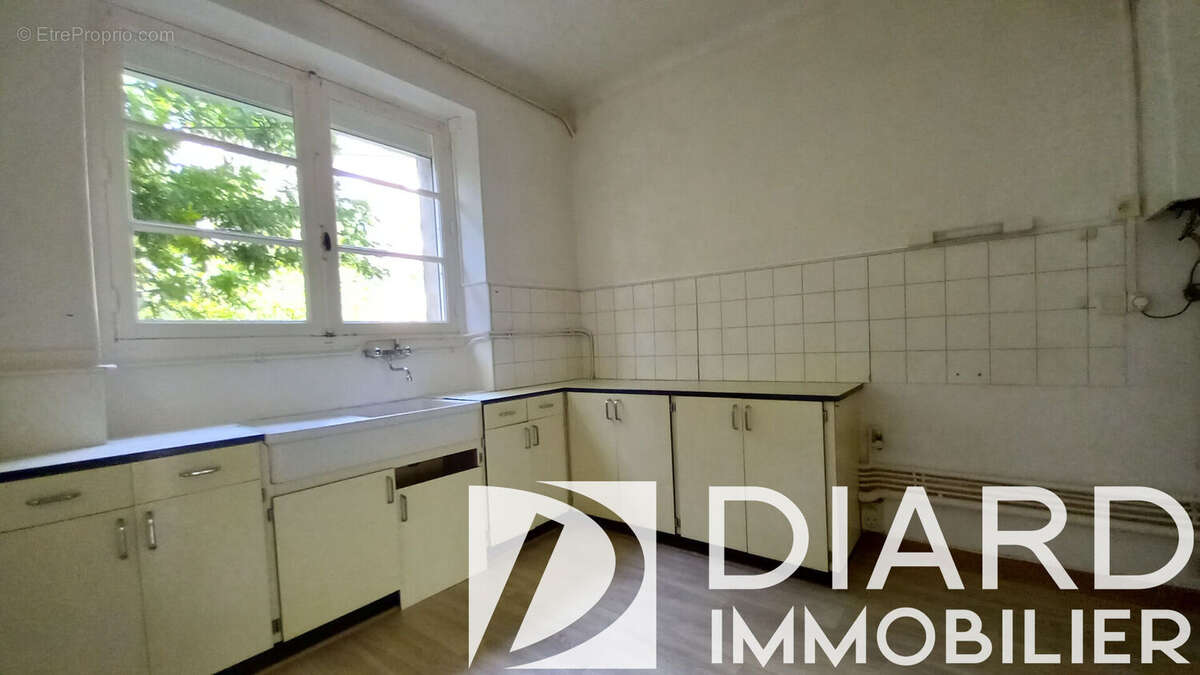 Appartement à FOUGERES