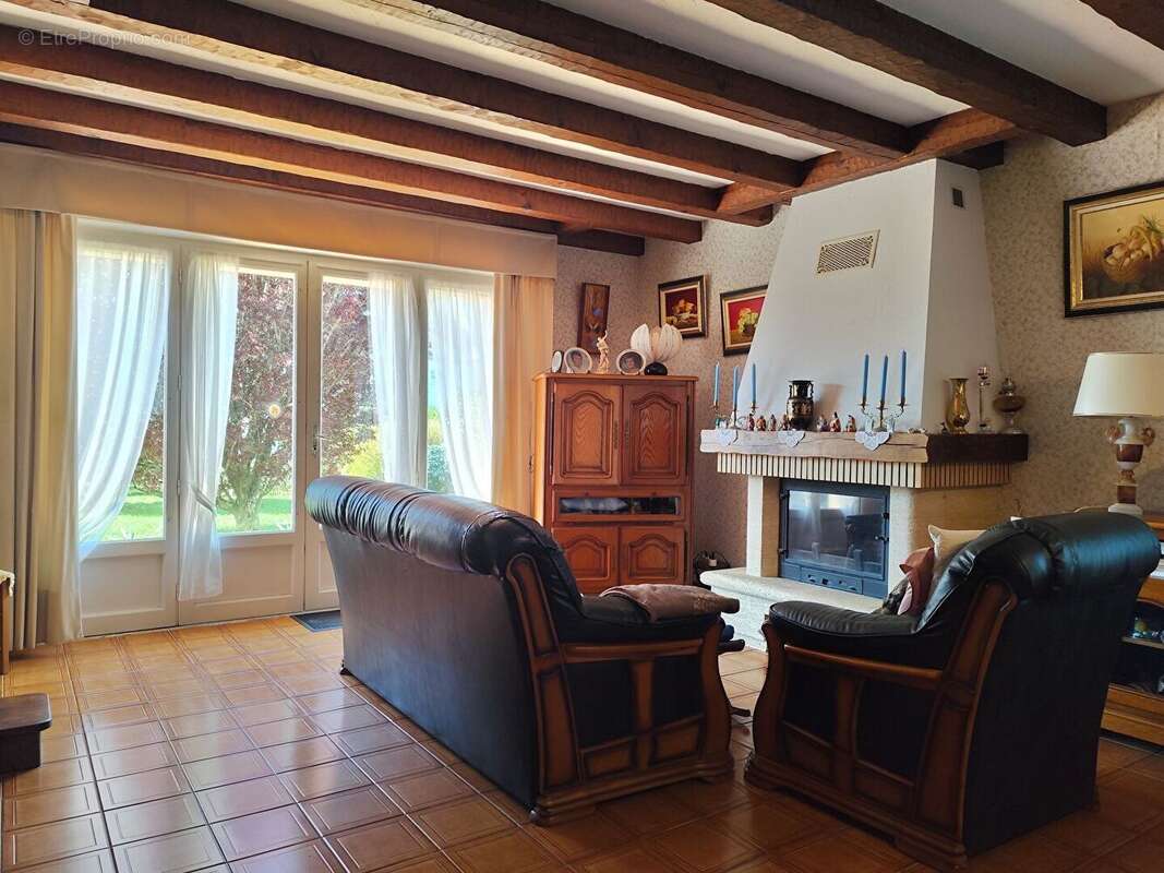 Maison à LE POULIGUEN