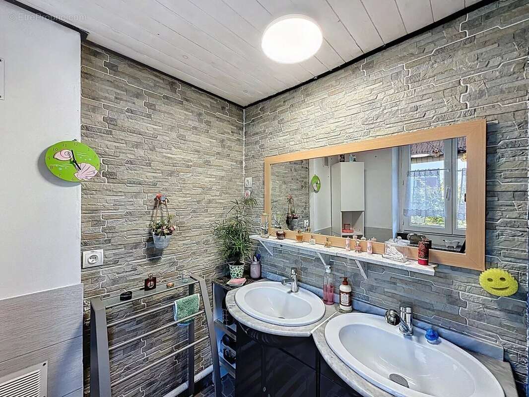 Maison à VIC-EN-BIGORRE