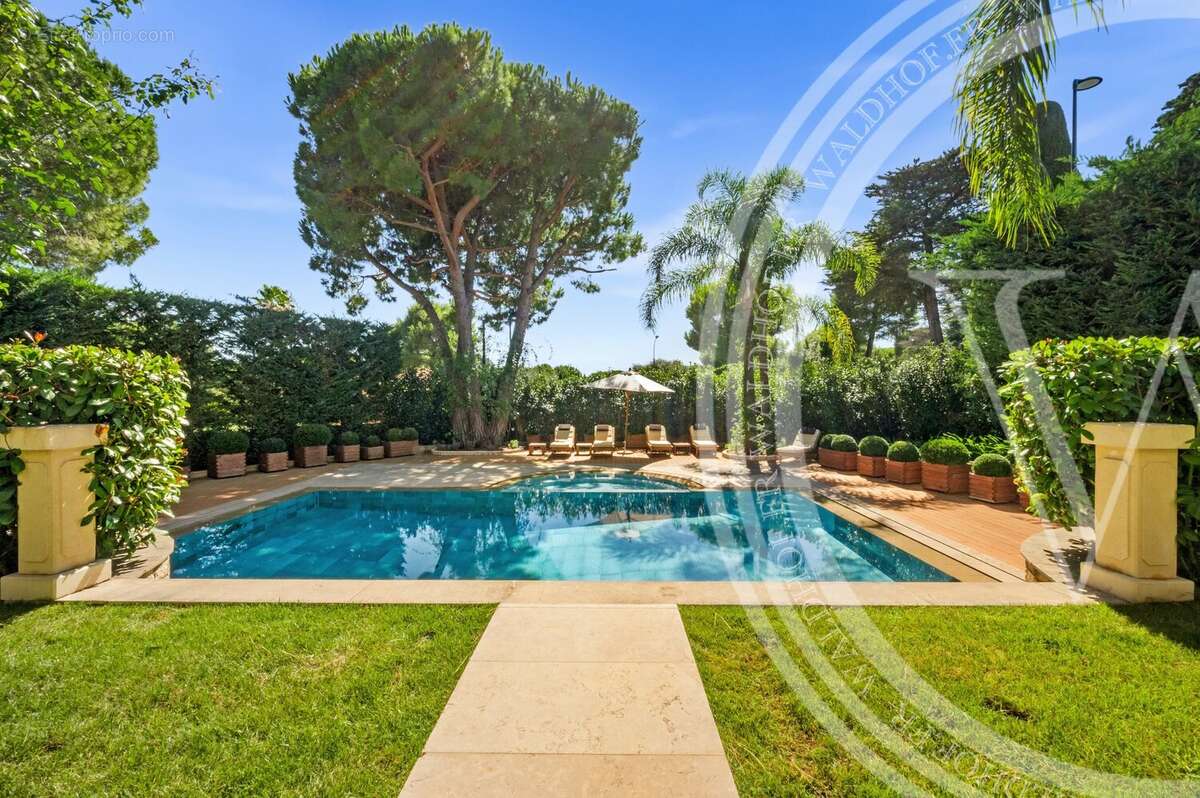 Maison à SAINT-JEAN-CAP-FERRAT