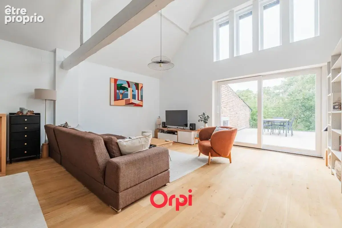 Holtzheim; Maison de caractère rénovée de près de 190 m² au sol, DPE B avec terrasse et jardin - photo 7
