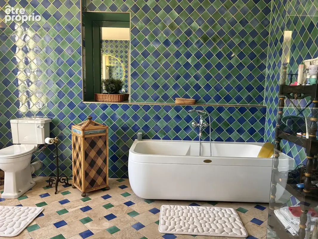 Exceptionnel château XIXème rénové sur 24ha avec piscine - photo 27