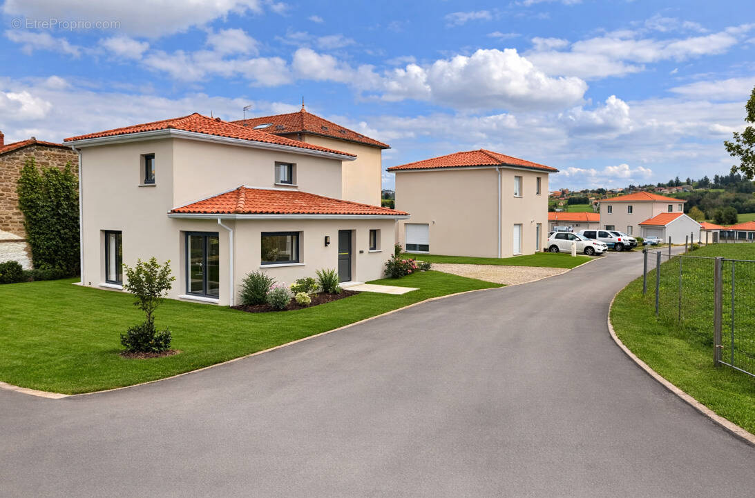 Terrain à AVEIZIEUX