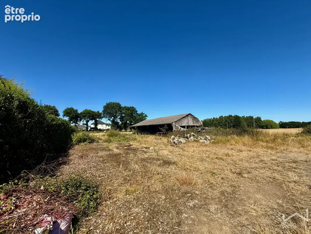 NOUVEAU seulement CHEZ WINKEY Dépendance à rénover  de 100 m2 environ + Hangar - Saint-Domineuc - photo 3