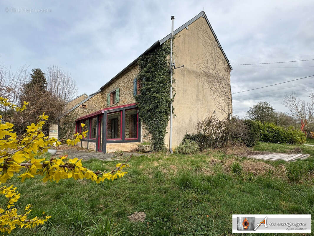 Maison à SAINT-HILAIRE