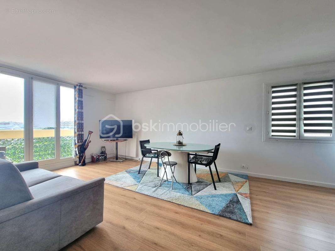 Appartement à NEUILLY-SUR-MARNE