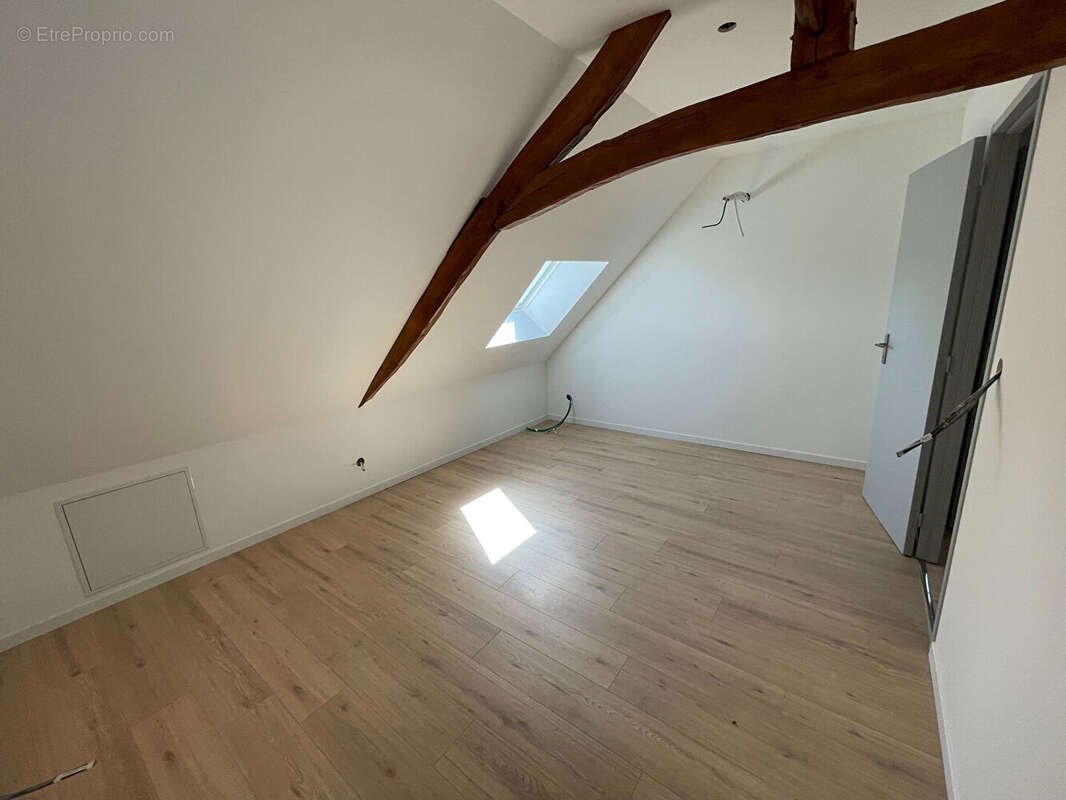 Maison Tupigny 4 pièce(s) 100 m2 - photo 11