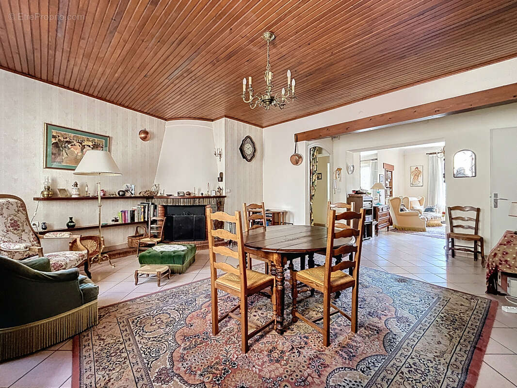 Maison à CANET-EN-ROUSSILLON