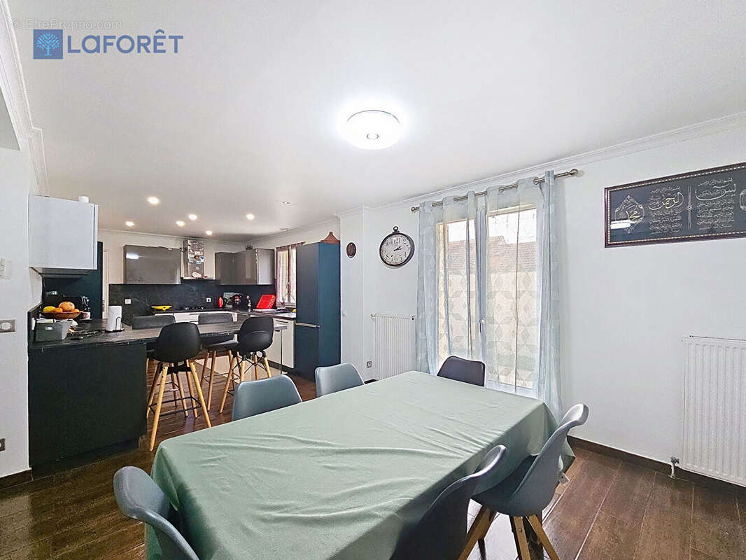 Maison à LAGNY-SUR-MARNE