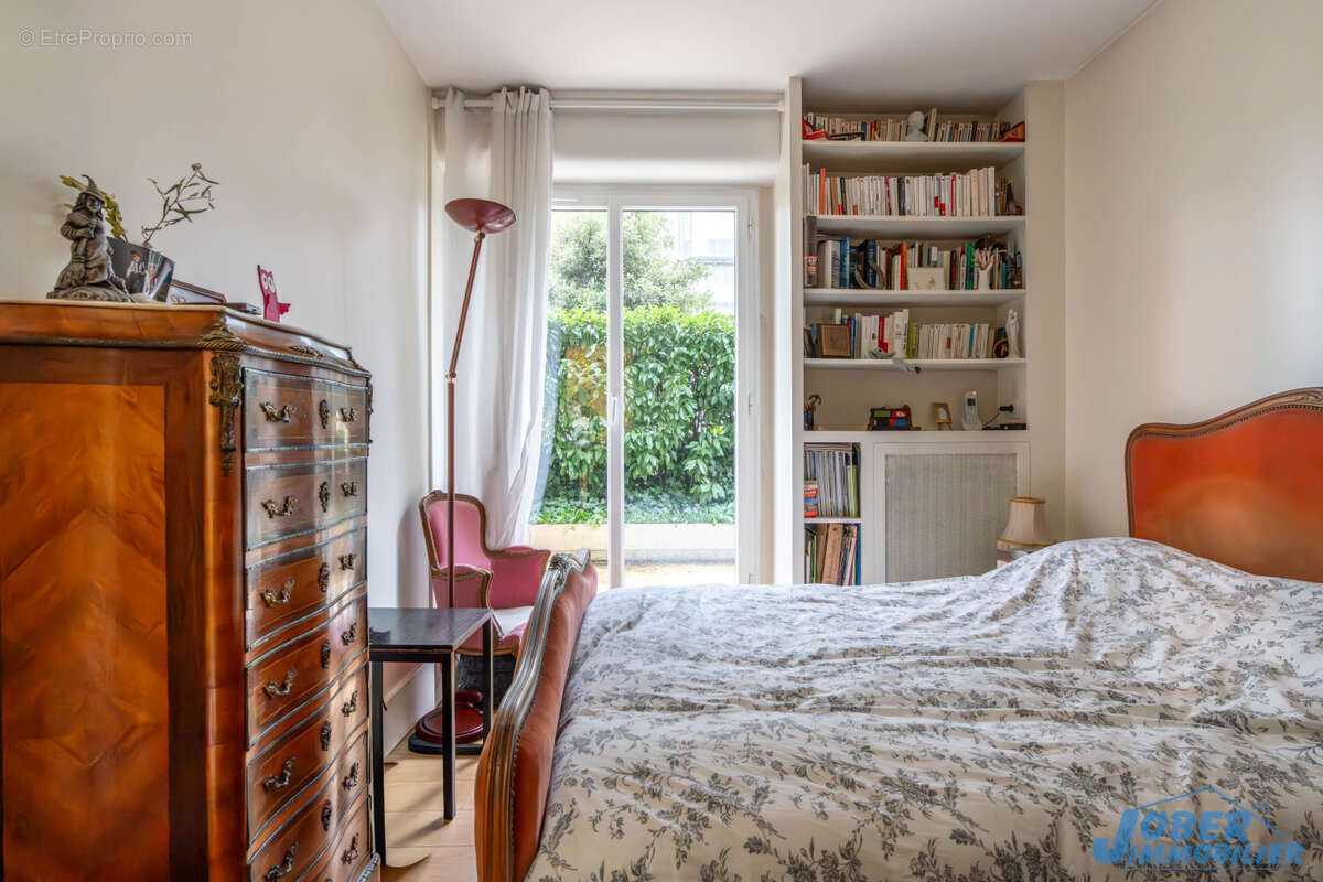 Appartement à NOGENT-SUR-MARNE
