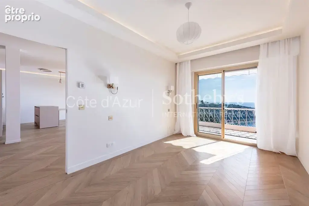 Villefranche sur Mer, appartement rénové avec vue mer au Col de Villefranche - photo 12