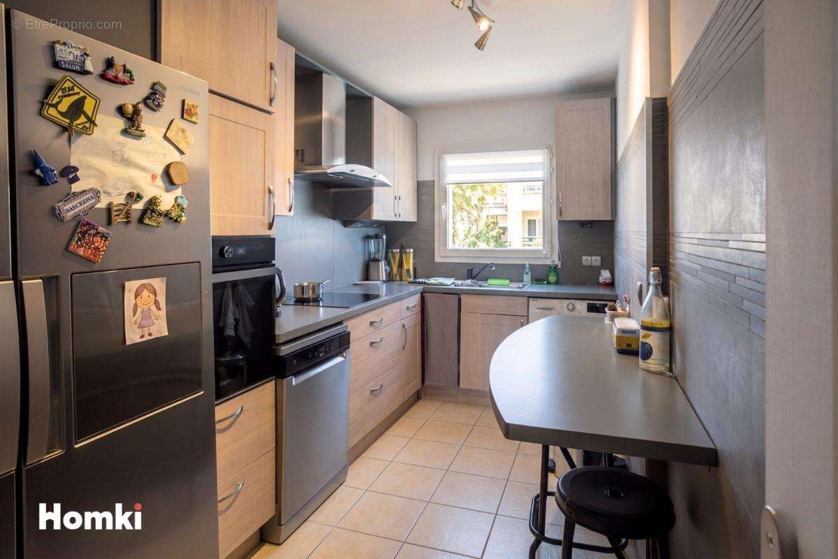 Appartement à MARSEILLE-9E