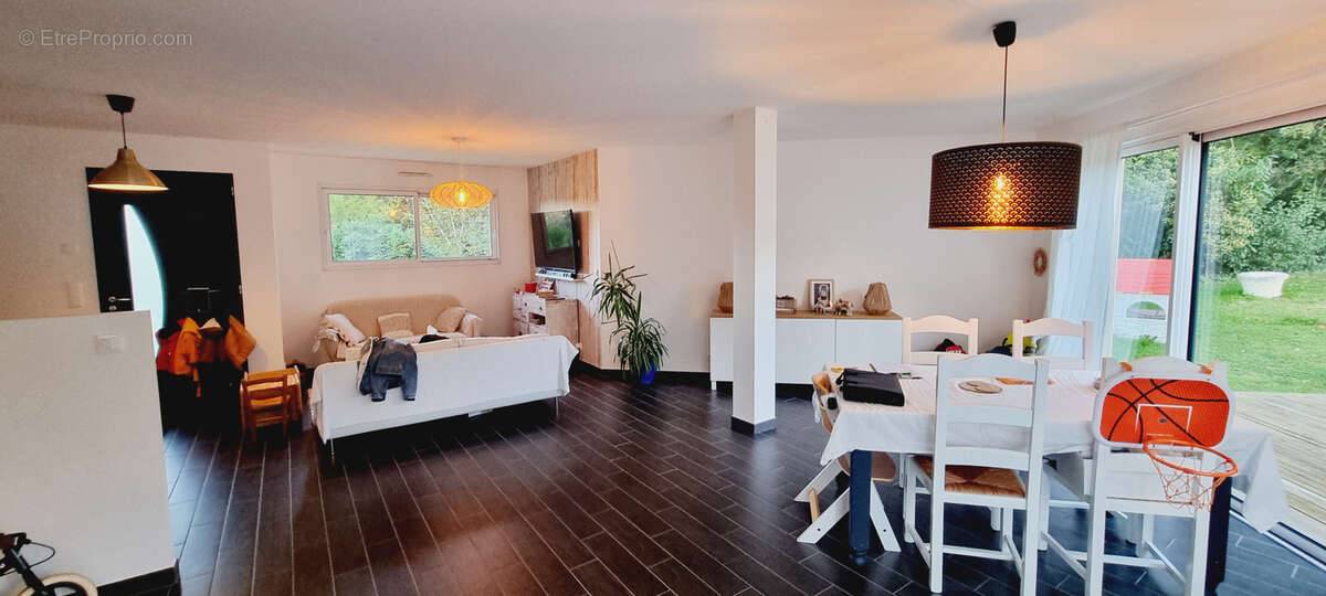 Maison à CLOYES-SUR-LE-LOIR